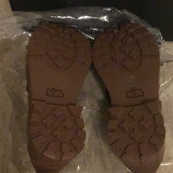 NWT Coach Colleen Signature CC Patterned Brown Lug Loafers - Picture 8 of 15